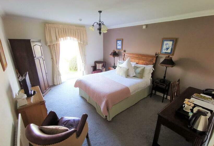 חדר סופריור, Diglis House