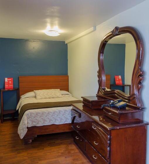 4인용 스탠다드 룸, El Altar