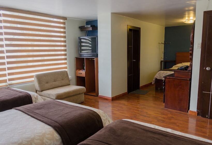 4인용 스탠다드 룸, El Altar