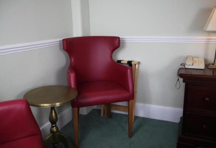 スーペリアールーム, Fernhill