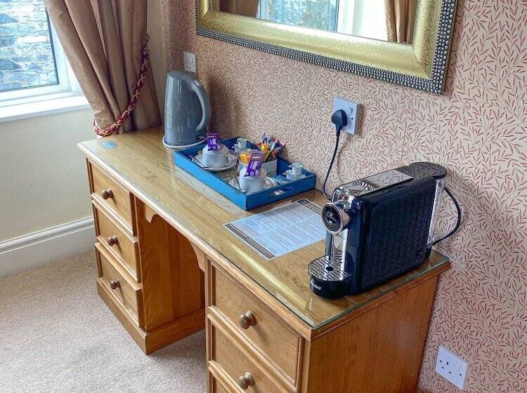 スタンダードルーム, Glan Aber