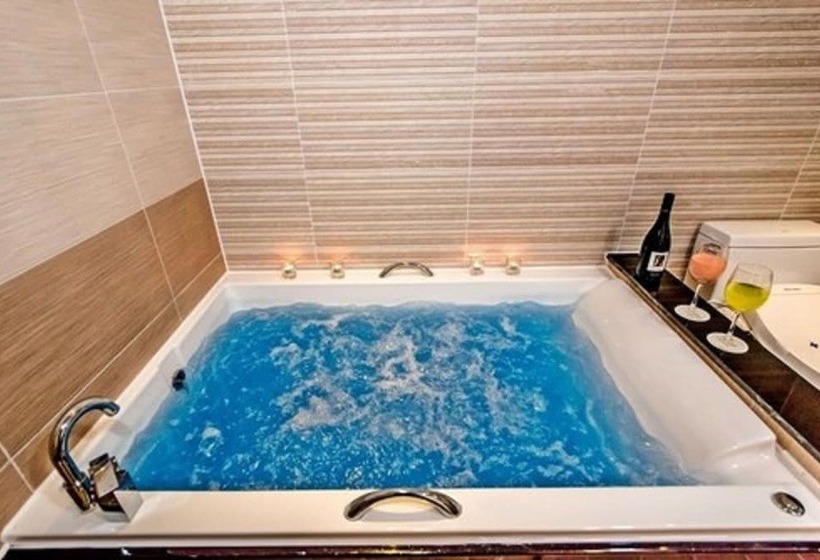Quarto standard, Seawater Spa Hotel Coza