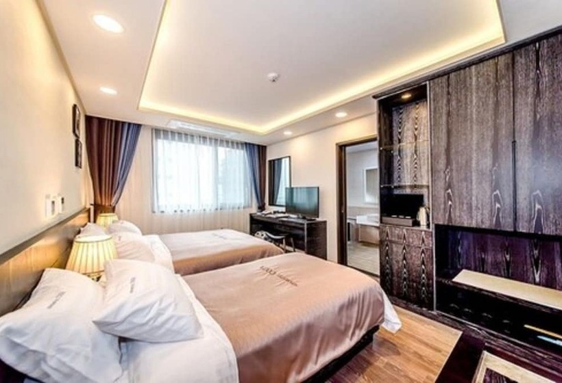 Quarto standard, Seawater Spa Hotel Coza