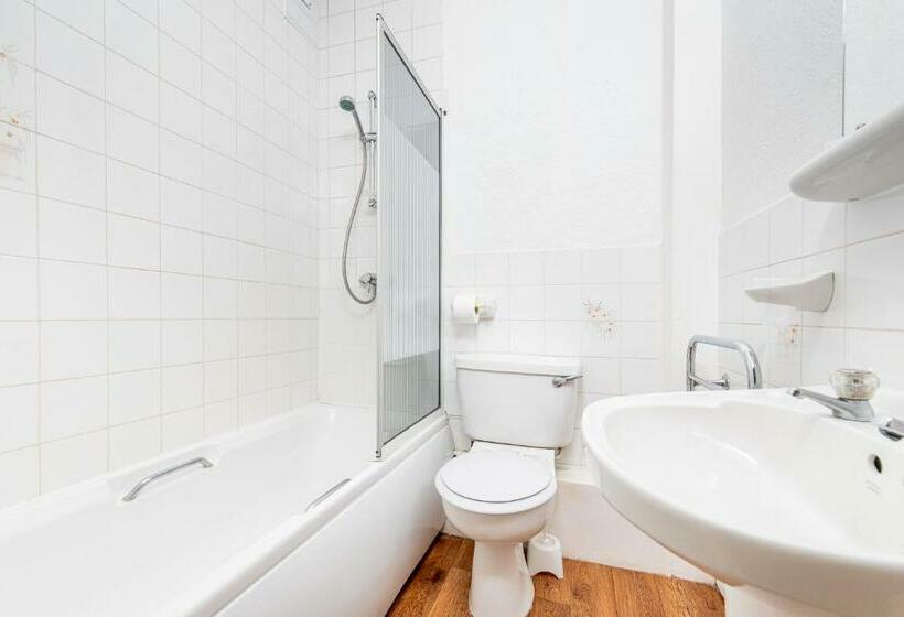 חדר סטנדרט, The Headlands