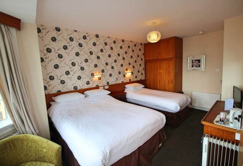 חדר משפחתי, The Headlands