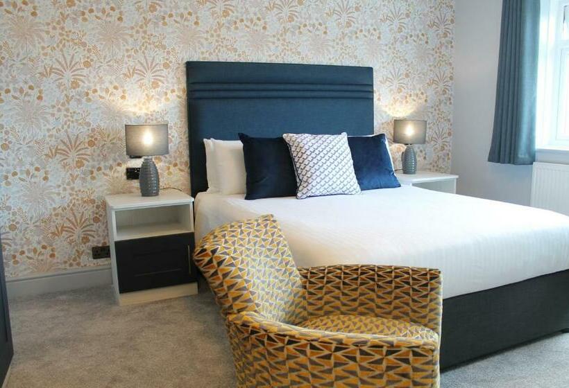 标准间, The Pines