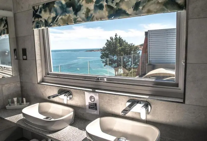 Deluxe Suite Sea View, The Pines
