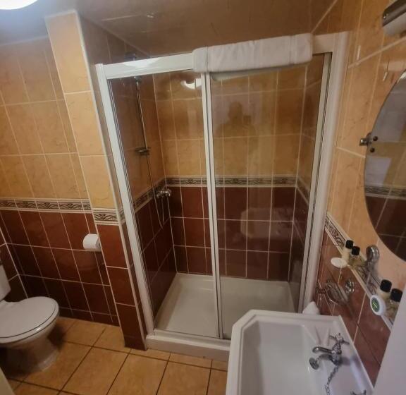 غرفة قياسية, The Royal Oak