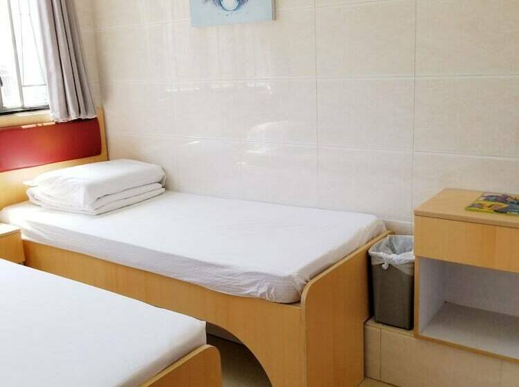 اتاق استاندارد, Asia Travel House