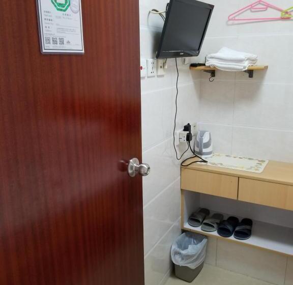 اتاق استاندارد, Asia Travel House