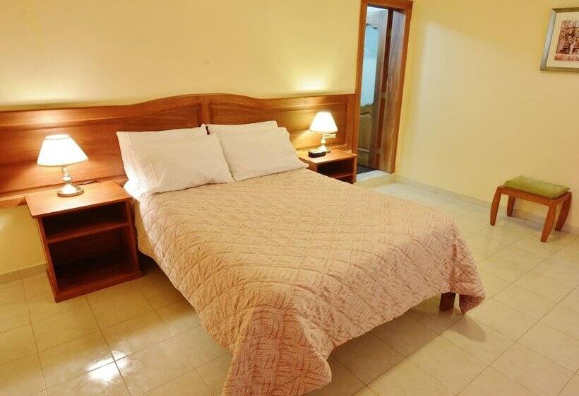 Номер Стандарт, Hostal Gampala