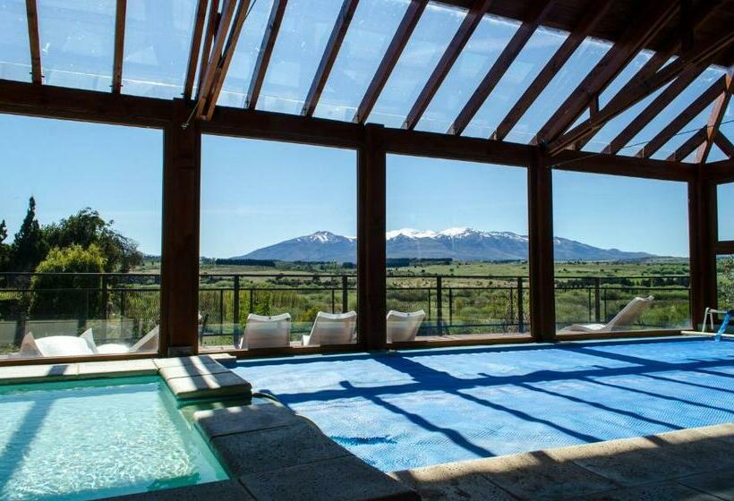 بانگلوی استاندارد, Arroyo Escondido