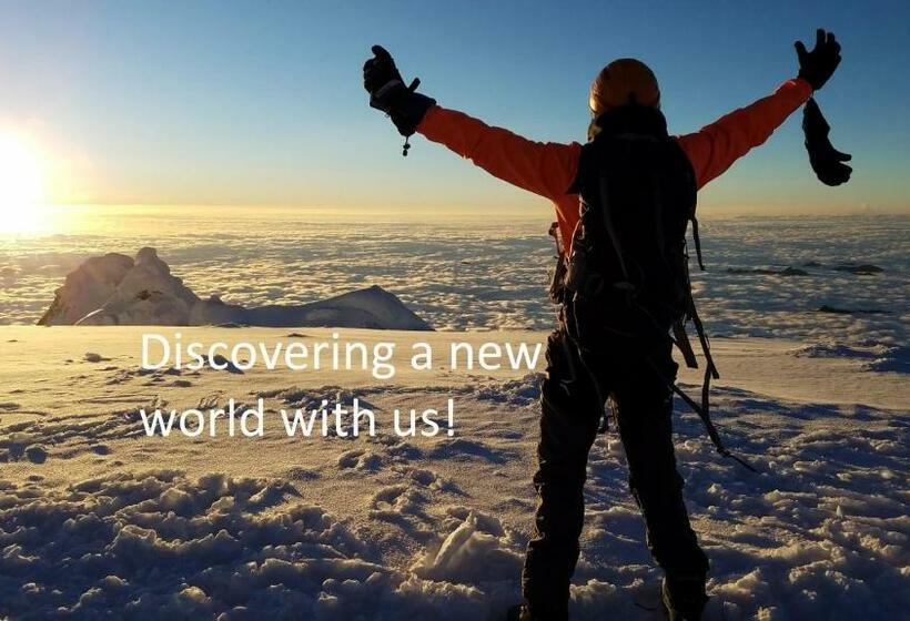 غرفة قياسية ثلاثية, Casa Sakiwa