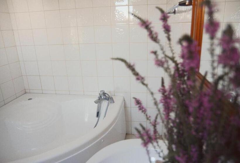 Quarto standard, Floga