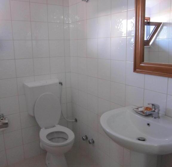 Quarto Comfort, Floga