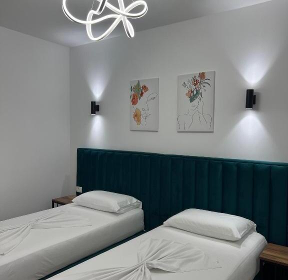 Quarto Comfort, Floga