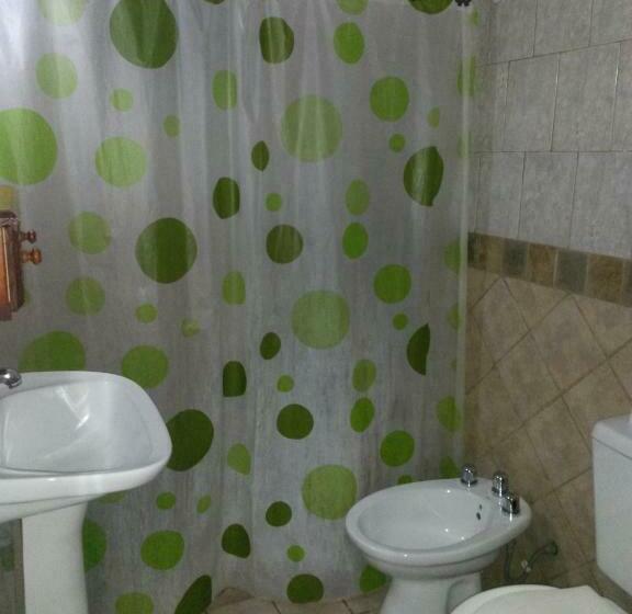 スタンダードルーム, Foxes