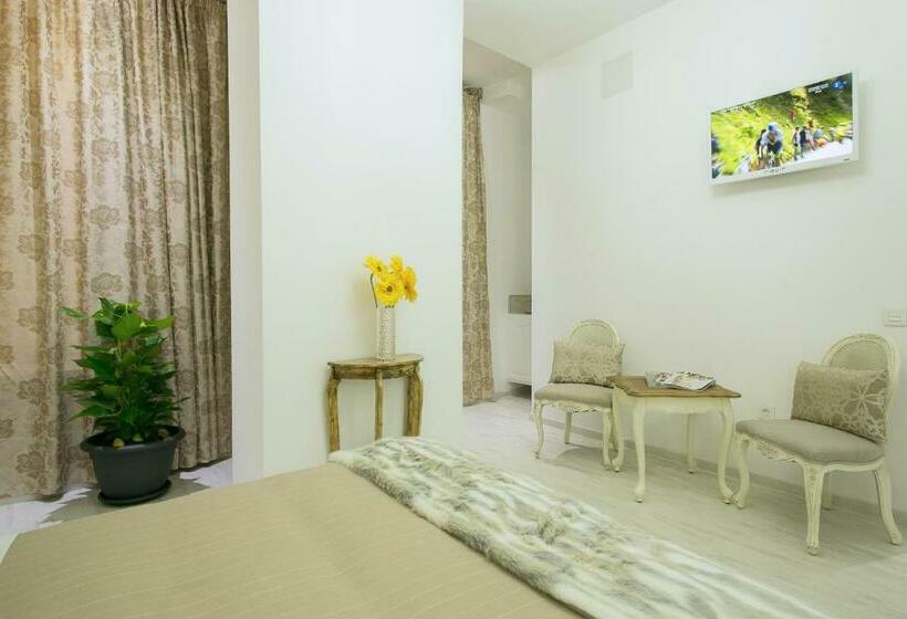 Habitación Estándar Interior, Hostal Central Palace Madrid