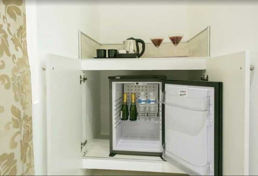 Habitación Estándar Interior, Hostal Central Palace Madrid