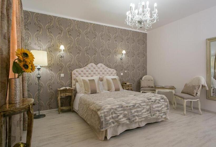 Habitación Estándar Interior, Hostal Central Palace Madrid