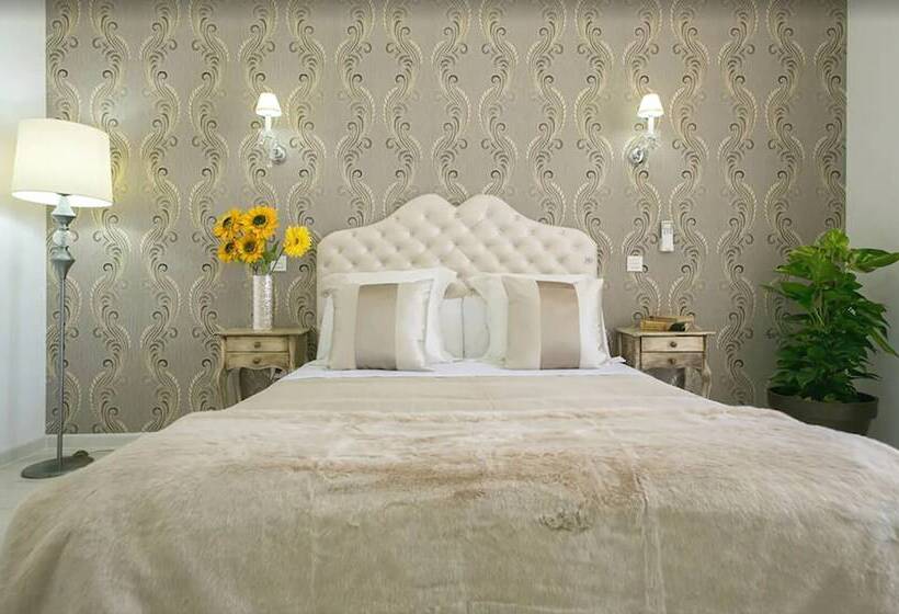 Habitación Deluxe, Hostal Central Palace Madrid