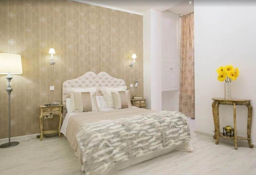 Habitación Deluxe Interior, Hostal Central Palace Madrid