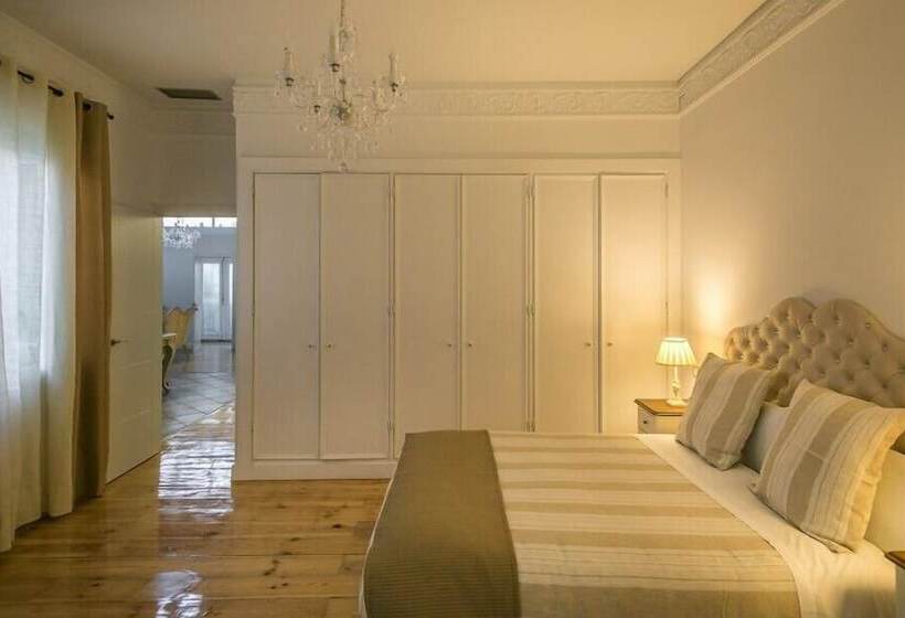 Habitación Deluxe Interior, Hostal Central Palace Madrid