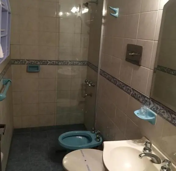 スタンダード４人部屋, La Argentina