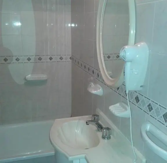 スーペリアの４人部屋, La Argentina