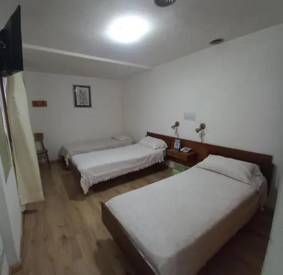 اتاق استاندارد سه نفره, Residencial Ski