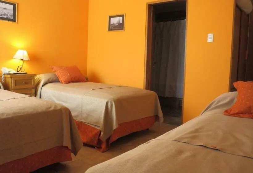 اتاق استاندارد سه نفره, Risco Plateado Room & Suite