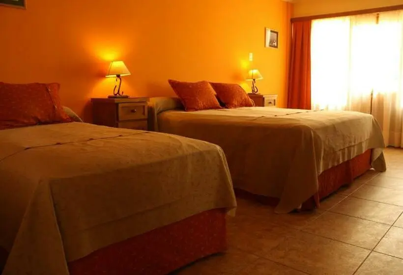 اتاق استاندارد سه نفره, Risco Plateado Room & Suite