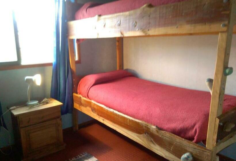 이코노미 쿼드러플룸(공용 화장실), Piuke Mapu Patagonia Hostel