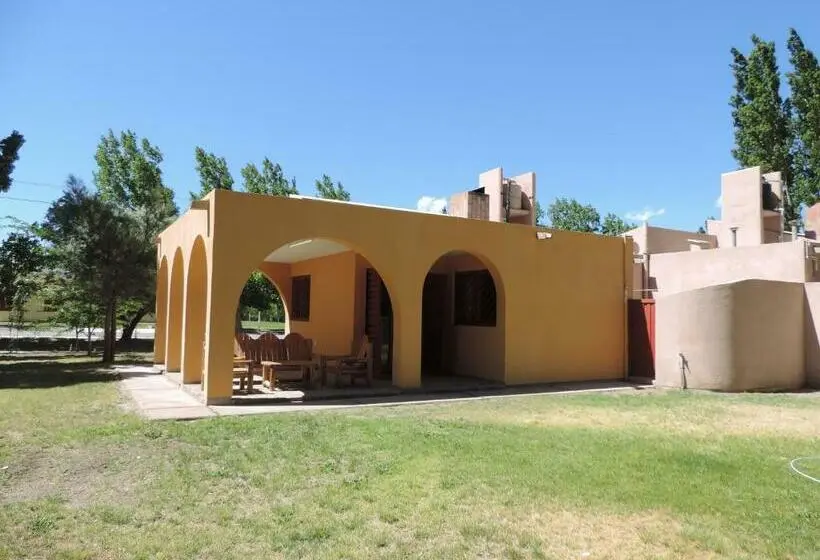 Talo 2 Makuuhuonetta, La Vicuñita Hotel & Cabañas