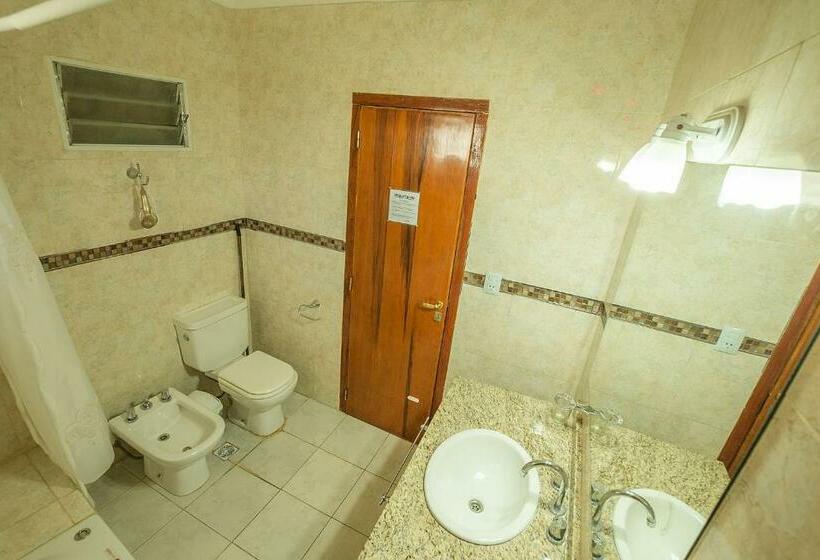 اتاق لوکس سه تخته, Apart Hotel Ayres De Termas
