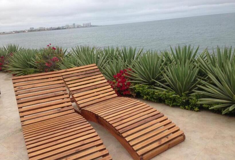 Номер Стандарт, Boutique Playa Canela Ecuador