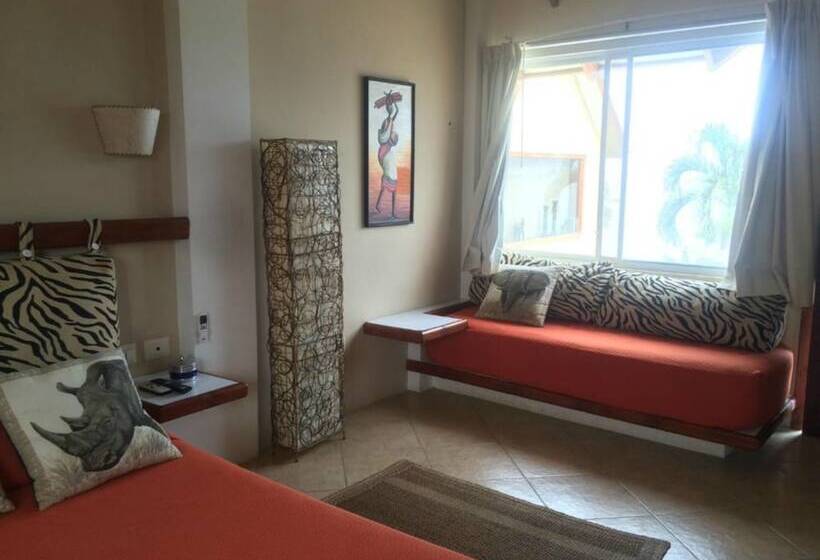 Номер Стандарт, Boutique Playa Canela Ecuador