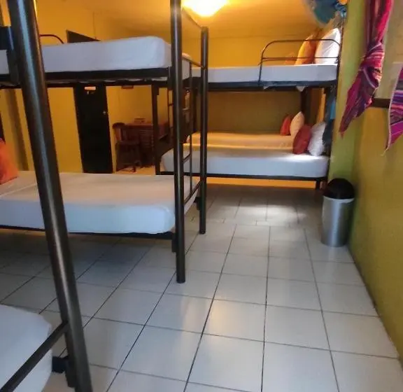 ファミリールーム, Dreamkapture Hostel Close To The Airport And Bus Terminal