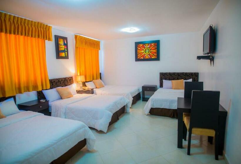 4인용 스탠다드 룸, Presidente Beach Salinas