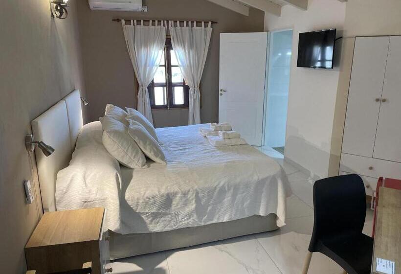 غرفة قياسية, Santa Catalina