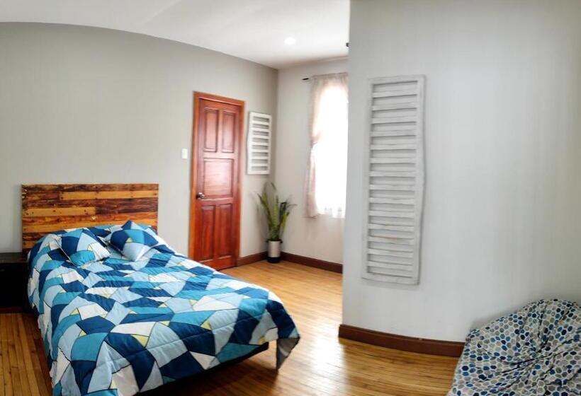 חדר סטנדרט, Minka Hostel