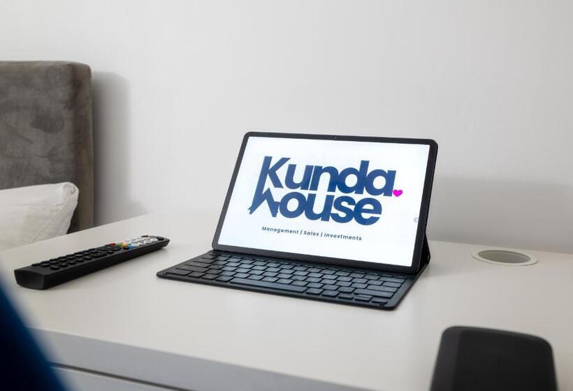 スタンダードルーム, Kunda House Coventry Road