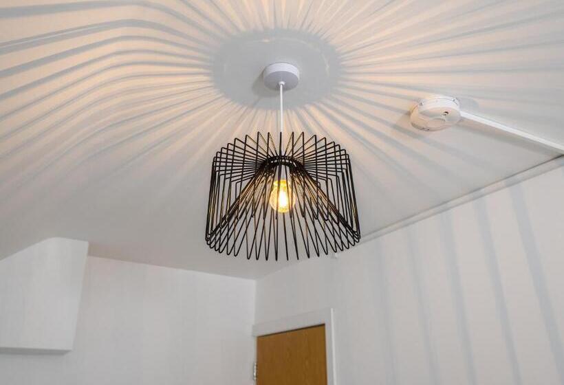 Номер Deluxe, Kunda House Coventry Road