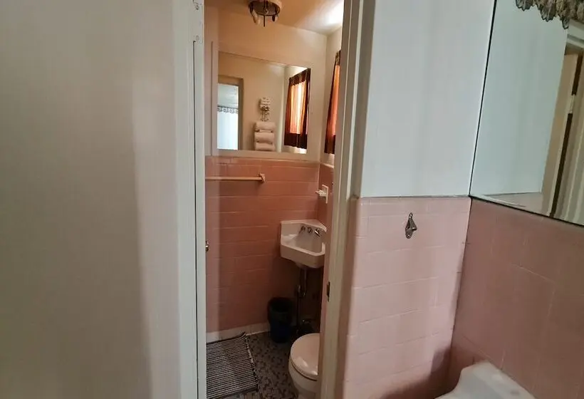 Standard-huone, Dubois Manor Motel