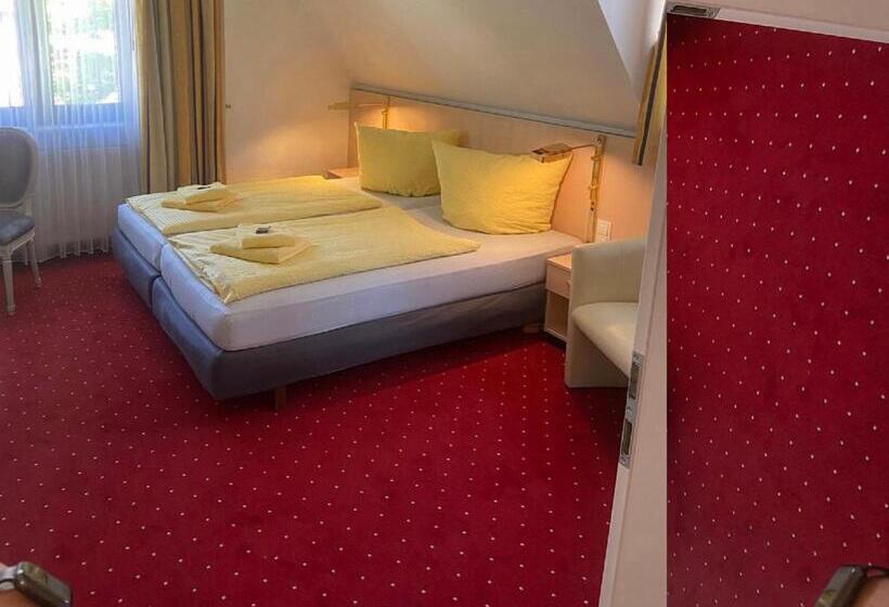 Номер Стандарт, Gästehaus Niki