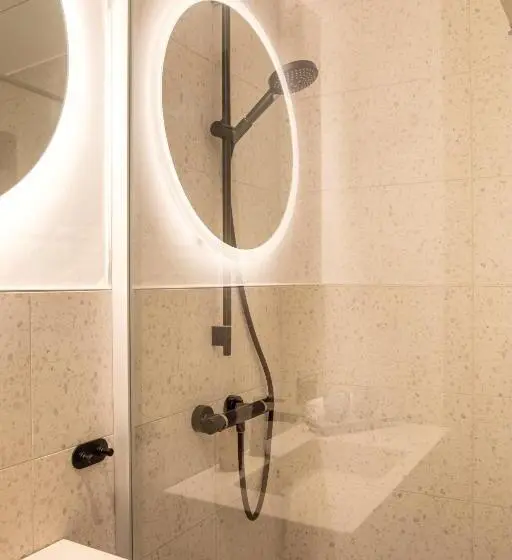 Huoneisto 1 Makuuhuone, Loginn Hotel Offenbach