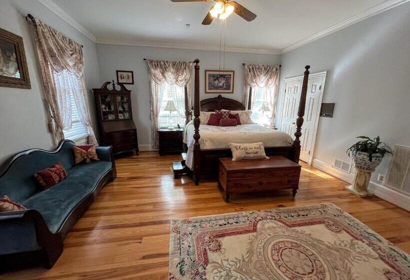 Стандартный Номер Кровать Кинг, The Virginia Cliffe Inn