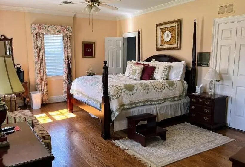Standard-huone Parveke, The Virginia Cliffe Inn