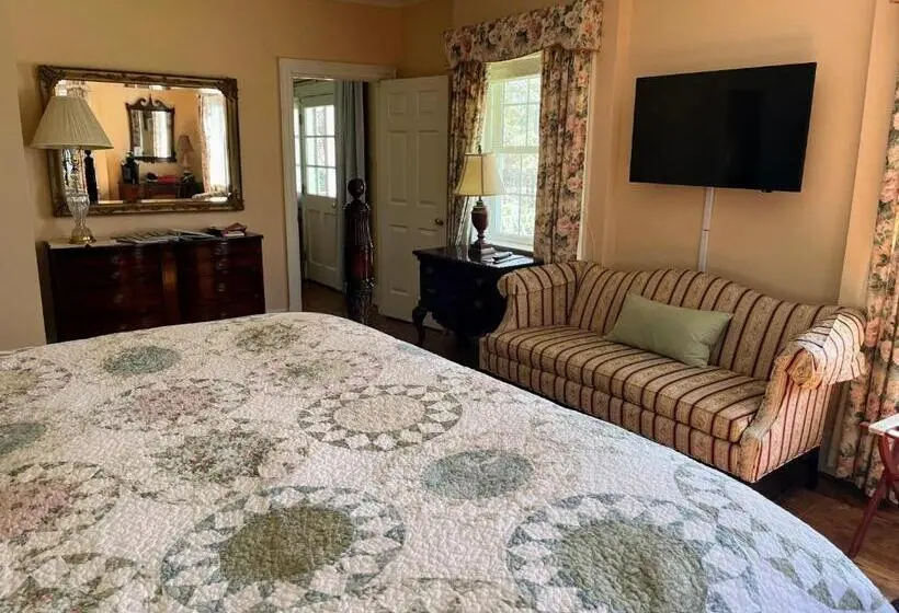 Standard-huone Parveke, The Virginia Cliffe Inn