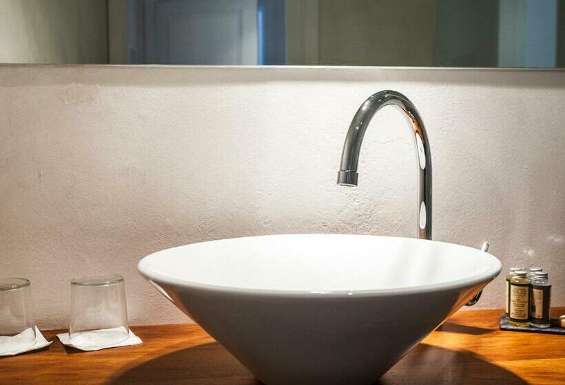 Номер Стандарт, Cheap & Chic